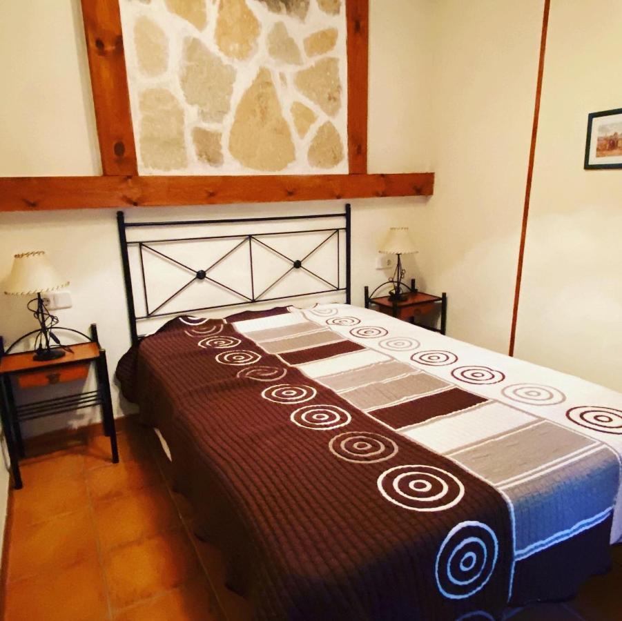 El Plantio I Y II - Apartamentos Turisticos Hoyos del Espino Eksteriør billede
